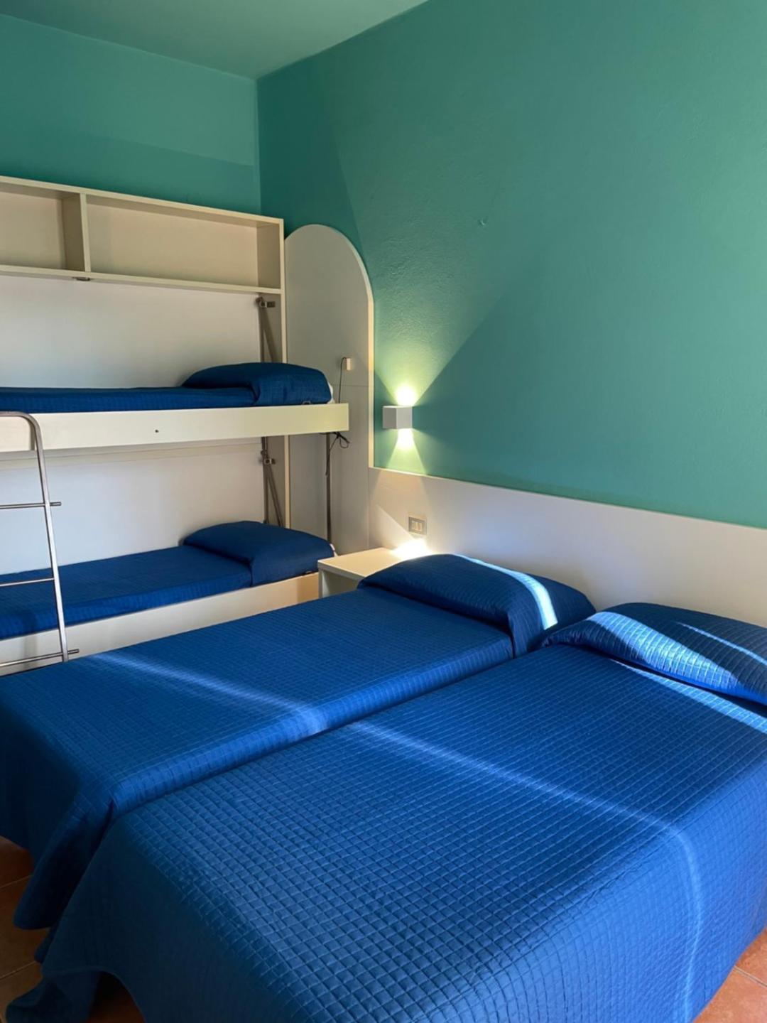 Hotel Portofino Lido di Jesolo Bagian luar foto